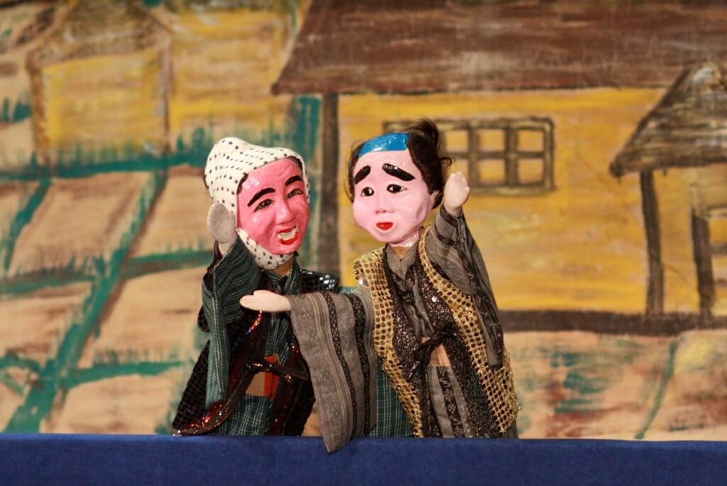Featured image for “全編津軽弁の人形劇！宮越家を見学した後は、金多豆蔵人形劇を見に行こう”